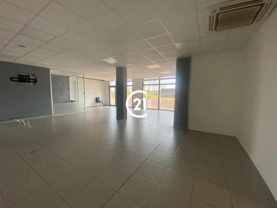 CCE ENTREPRISE & COMMERCE, LOCATION Bureaux / Locaux, réf : 1934 / 724885