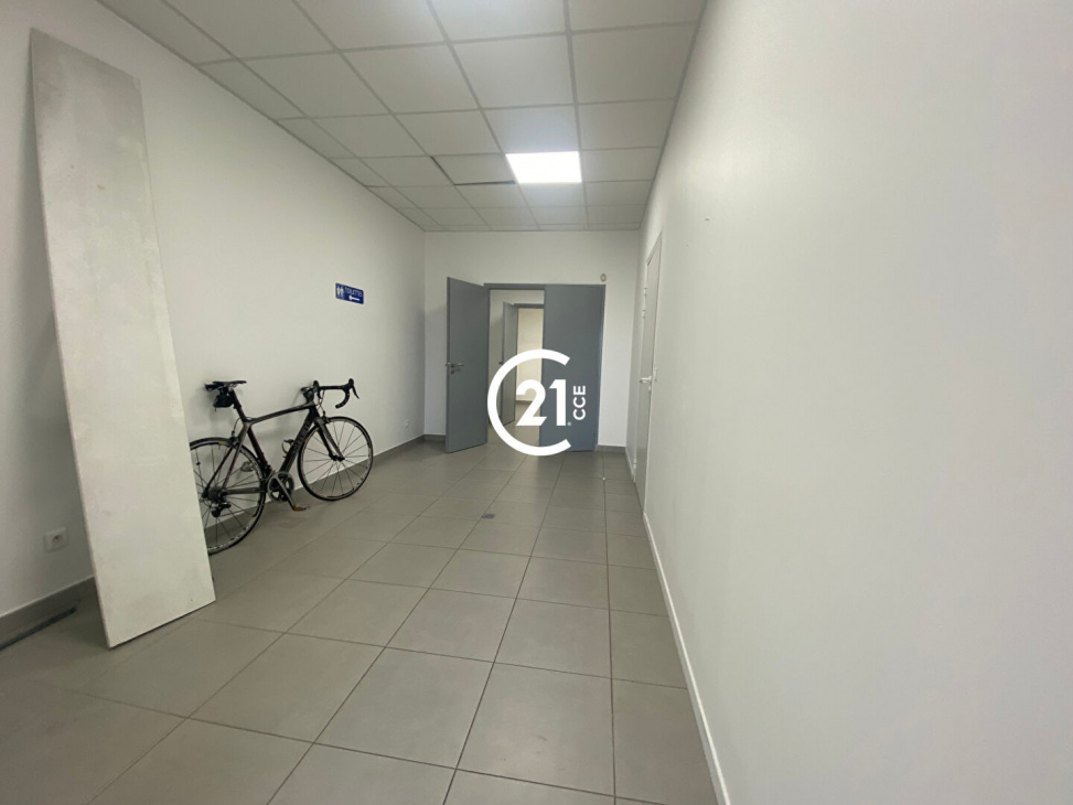 CCE ENTREPRISE & COMMERCE, LOCATION Bureaux / Locaux, réf : 1934 / 724885