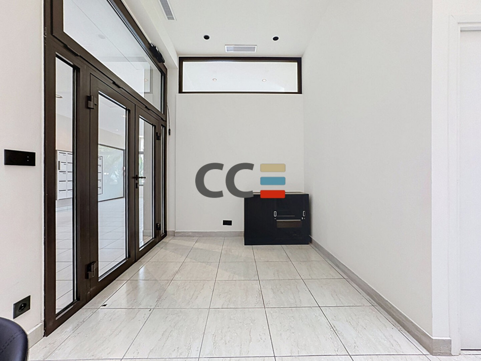 CCE ENTREPRISE & COMMERCE, LOCATION Bureaux / Locaux, réf : 1934 / 726823